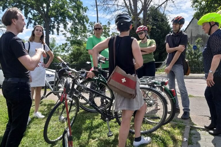 Grüne diskutieren über die Radwegesituation in Ilvesheim