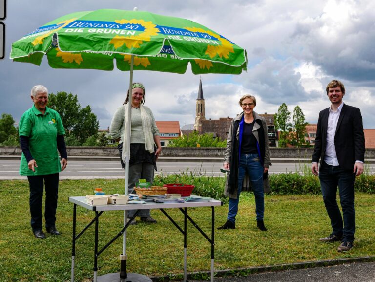 Grüner Stand mit Franziska Brantner